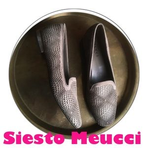 Sesto Meucci Grey & Gold Suede Loafers 8.5